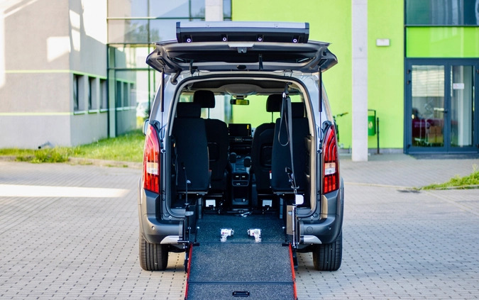 Peugeot Rifter cena 215500 przebieg: 10, rok produkcji 2024 z Busko-Zdrój małe 436